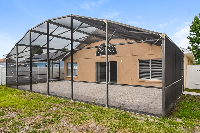 2,370/Mo, 4616 Falcon Ave Kissimmee, FL 34746 Rear View