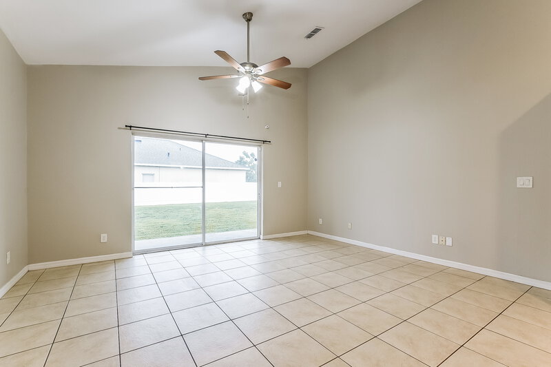 2,620/Mo, 2101 Woodsedge Dr Kissimmee, FL 34746 Family Room View