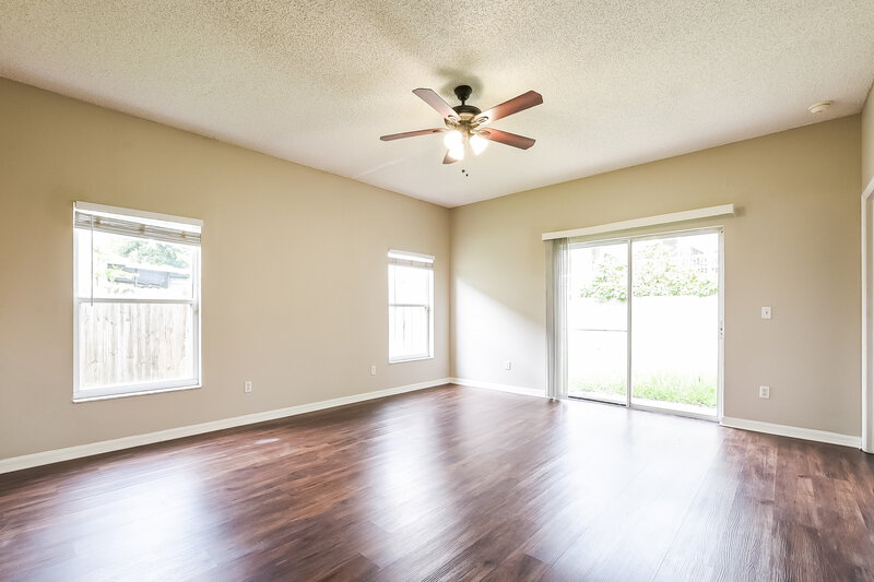 2,650/Mo, 1149 Osprey Way Apopka, FL 32712 Family Room View
