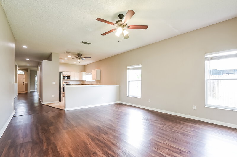2,650/Mo, 1149 Osprey Way Apopka, FL 32712 Family Room View 2
