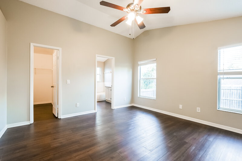 2,065/Mo, 15 S Cervidae Dr Apopka, FL 32703 Main Bedroom View