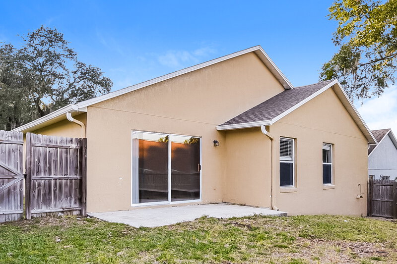 2,065/Mo, 15 S Cervidae Dr Apopka, FL 32703 Rear View