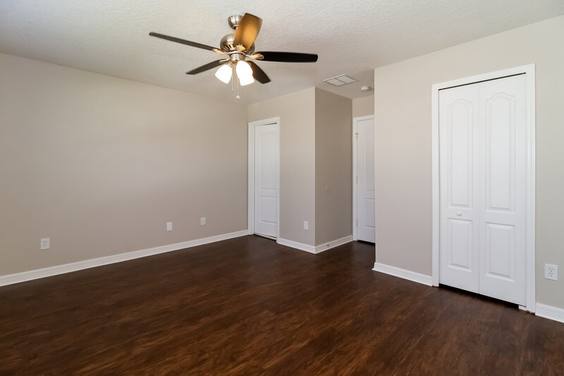 2,680/Mo, 2131 Portcastle Cir Winter Garden, FL 34787 Master Bedroom View 2