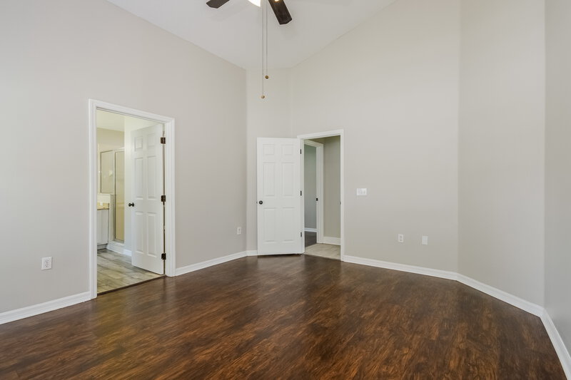 2,205/Mo, 1320 Creekview Ct Saint Cloud, FL 34772 Main Bedroom View 2