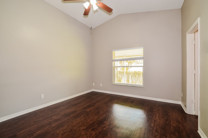 2,275/Mo, 641 Whitetail Loop Apopka, FL 32703 Main Bedroom View
