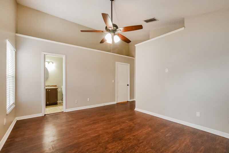 2,190/Mo, 1820 Greenbrook Ct Oviedo, FL 32766 Main Bedroom View 2