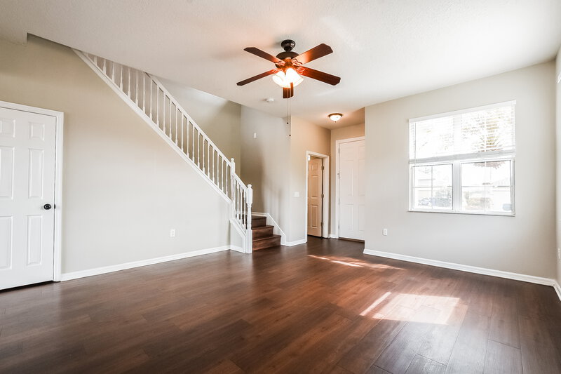 2,300/Mo, 3433 Goldeneye Ln Saint Cloud, FL 34772 Living Room View 2