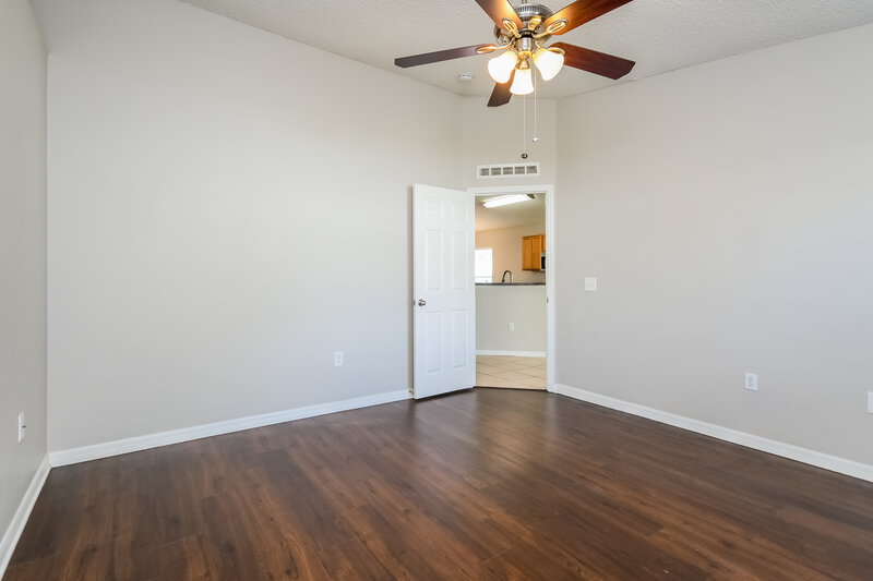 1,840/Mo, 2955 Leba Ln Saint Cloud, FL 34772 Main Bedroom View 2