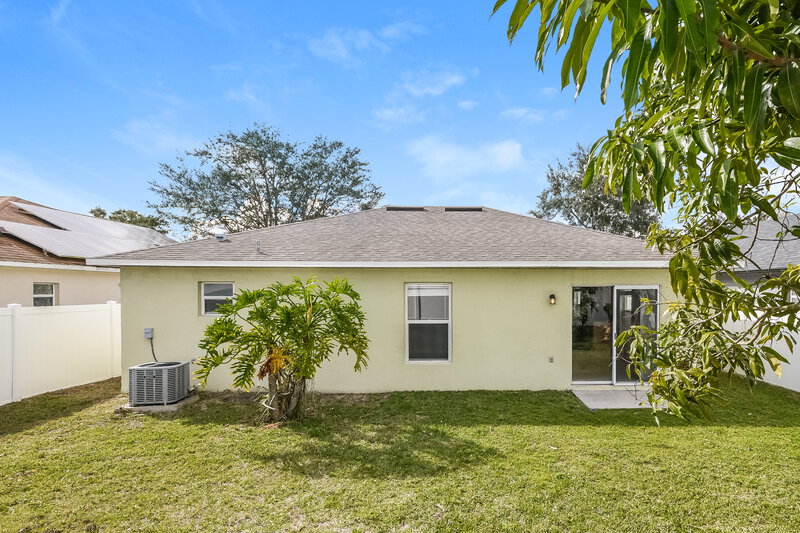 1,840/Mo, 2955 Leba Ln Saint Cloud, FL 34772 Rear View