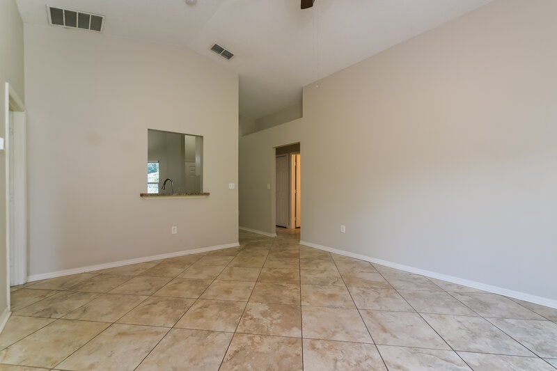 1,920/Mo, 4304 Natchez Trace Dr Saint Cloud, FL 34769 Living Room View