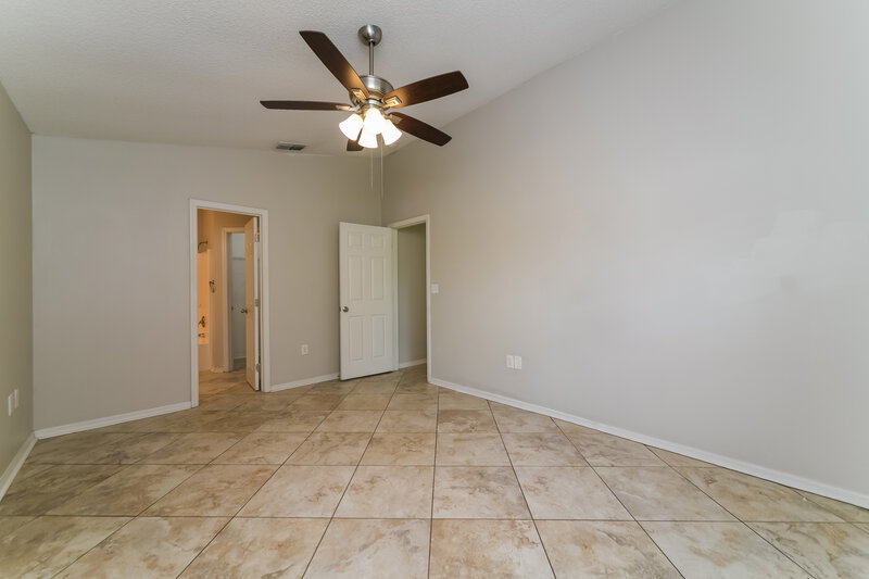1,920/Mo, 4304 Natchez Trace Dr Saint Cloud, FL 34769 Main Bedroom View
