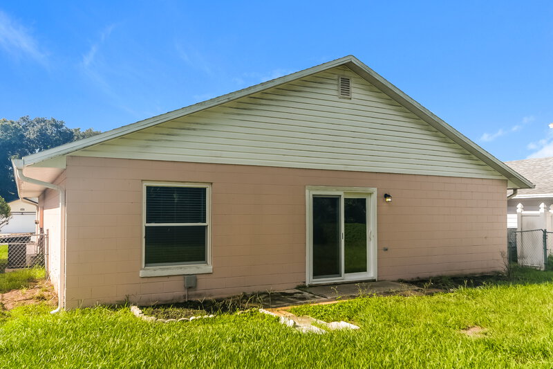 1,920/Mo, 4304 Natchez Trace Dr Saint Cloud, FL 34769 Rear View