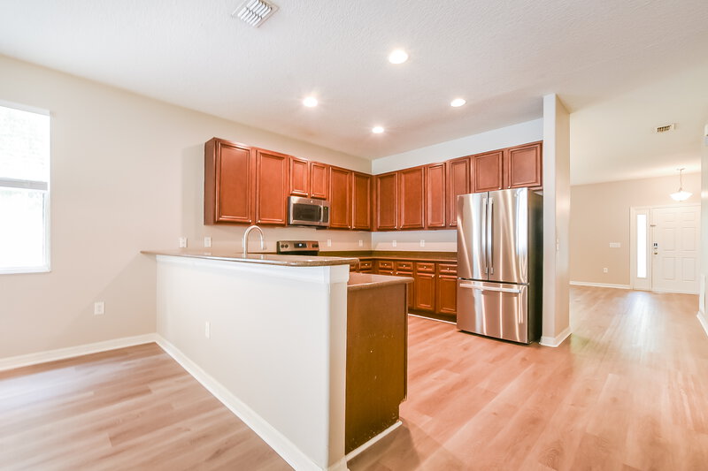 0/Mo, 1919 Beardsley Dr Apopka, FL 32703 Kitchen View
