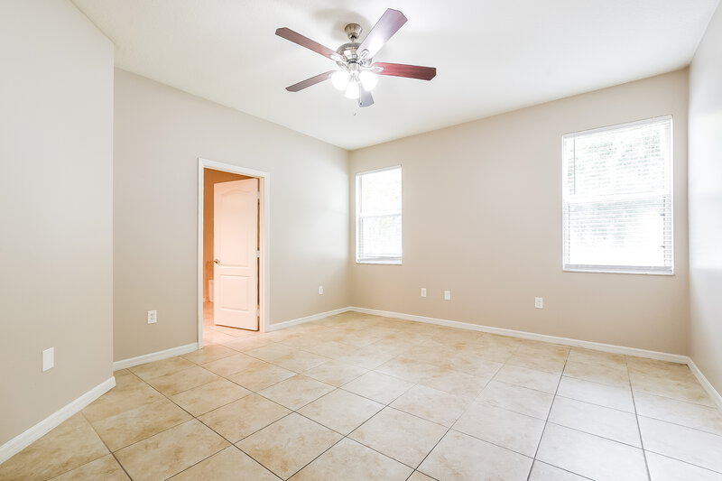 0/Mo, 1919 Beardsley Dr Apopka, FL 32703 Main Bedroom View