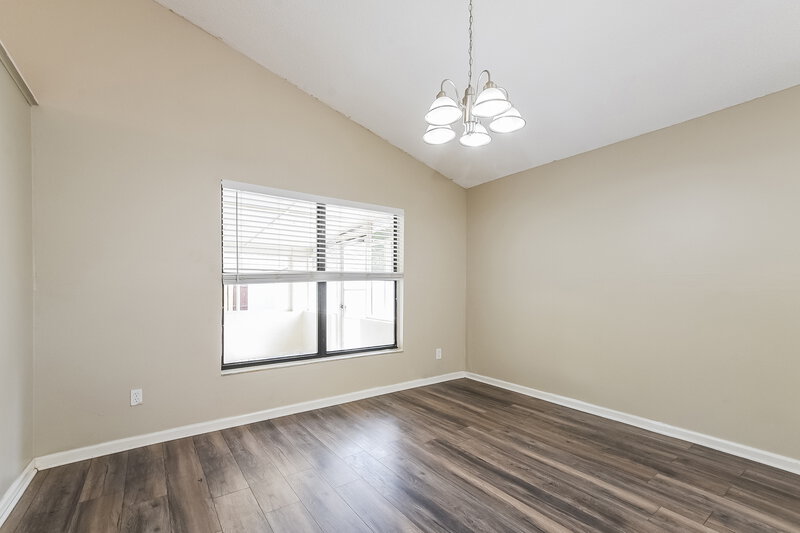 2,420/Mo, 1418 Mona Dr Kissimmee, FL 34744 Dining Room View 3