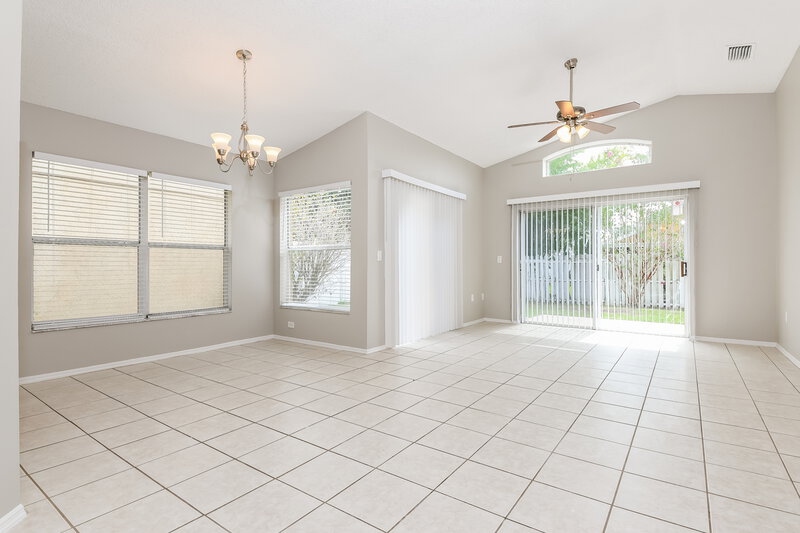 2,335/Mo, 2603 Spring Hill Dr Kissimmee, FL 34743 Dining Room View