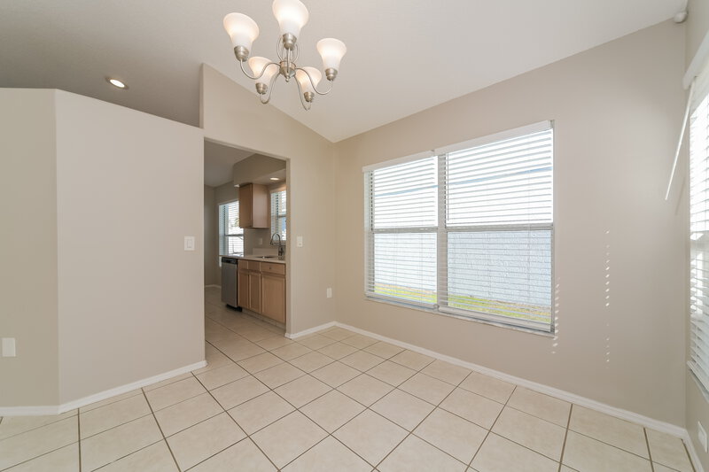 2,110/Mo, 2603 Spring Hill Dr Kissimmee, FL 34743 Misc View 4