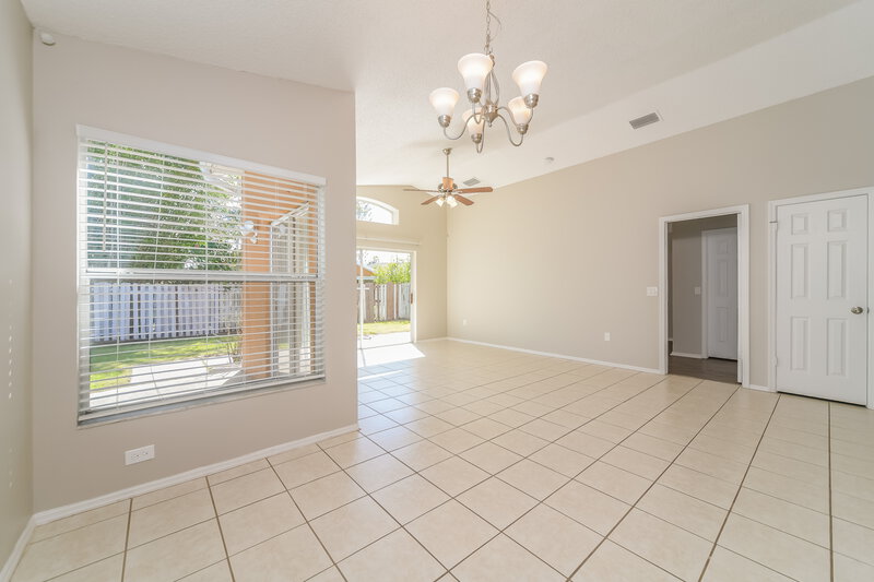 2,110/Mo, 2603 Spring Hill Dr Kissimmee, FL 34743 Misc View 5