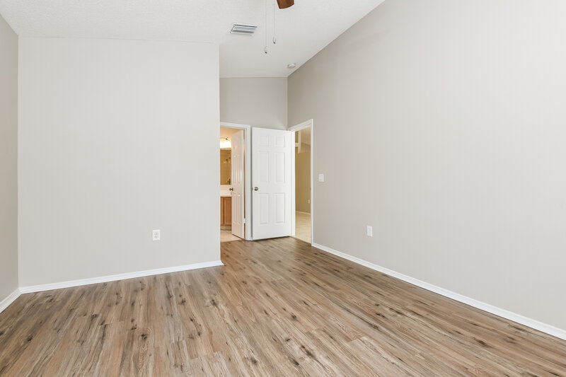 2,335/Mo, 2603 Spring Hill Dr Kissimmee, FL 34743 Main Bedroom View