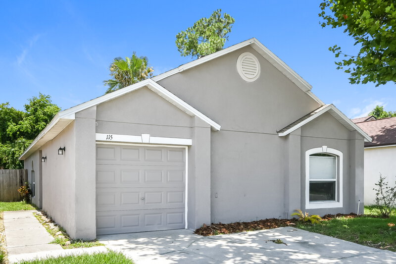 2,100/Mo, 115 Placid Woods Ct Sanford, FL 32773 Front View
