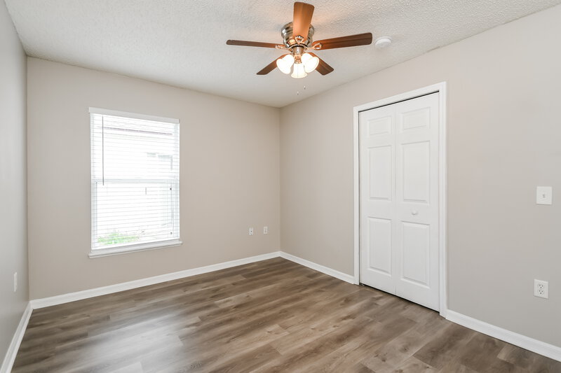 2,100/Mo, 115 Placid Woods Ct Sanford, FL 32773 Bedroom View