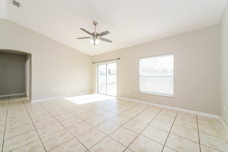1,970/Mo, 4108 Shelter Bay Dr Kissimmee, FL 34746 Living Room View 3