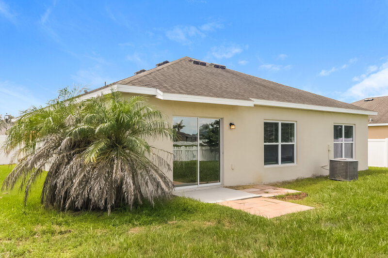 2,265/Mo, 3722 Brambly Avenue Saint Cloud, FL 34772 Rear View