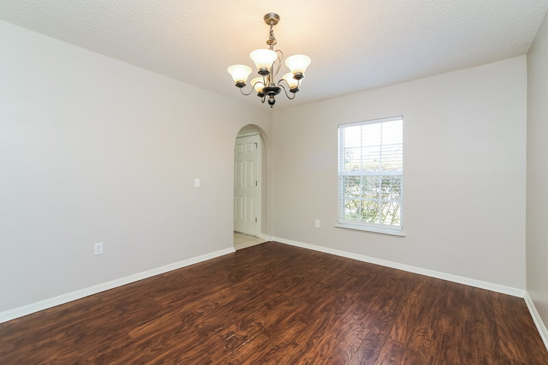 2,300/Mo, 4811 Petal Pawpaw Ln Saint Cloud, FL 34772 Dining Room View