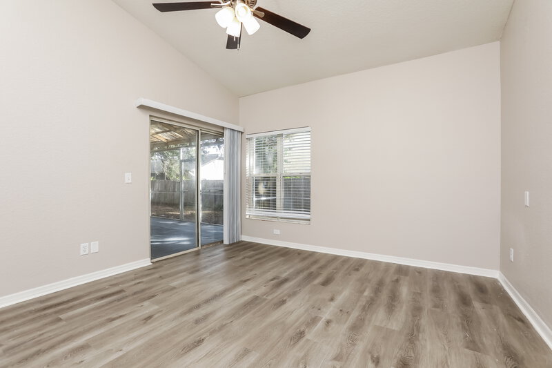 2,375/Mo, 331 Falling Leaf Way Casselberry, FL 32707 Living Room View 2