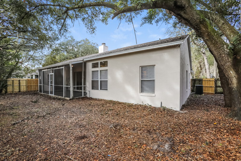 2,375/Mo, 331 Falling Leaf Way Casselberry, FL 32707 Rear View