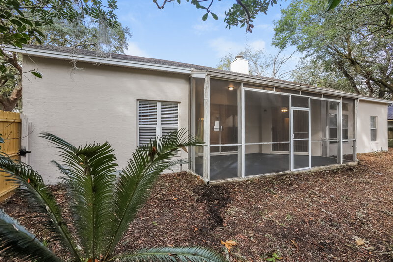 2,375/Mo, 331 Falling Leaf Way Casselberry, FL 32707 Rear View 2