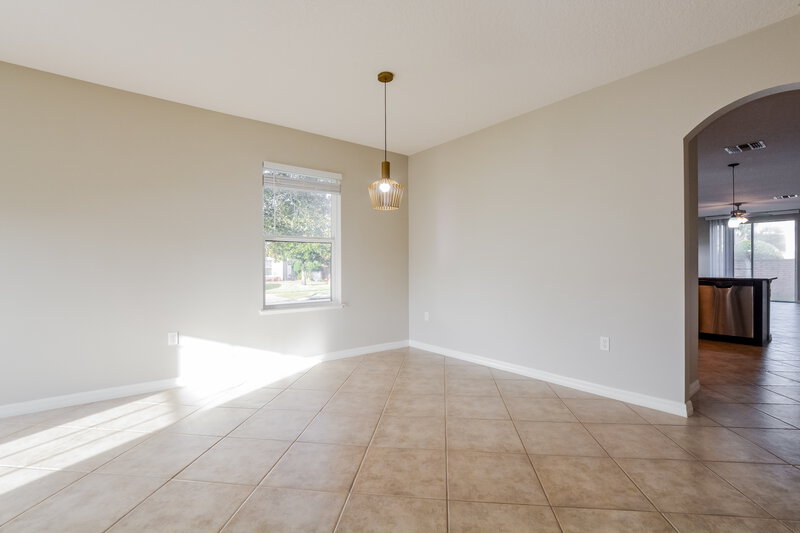 2,450/Mo, 3627 Ryegrass St Clermont, FL 34714 Dining Room View