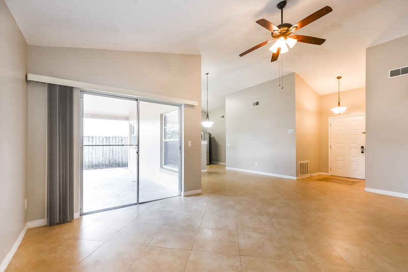 2,255/Mo, 2145 Pimlico St Orlando, FL 32822 Living Room View