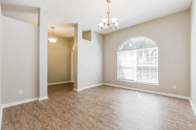 2,675/Mo, 471 Shady Creek Ln Clermont, FL 34711 Dining Room View 2
