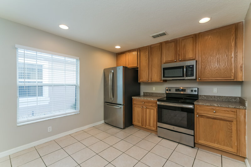 2,540/Mo, 2221 Heathwood Cir Orlando, FL 32828 Misc View 7