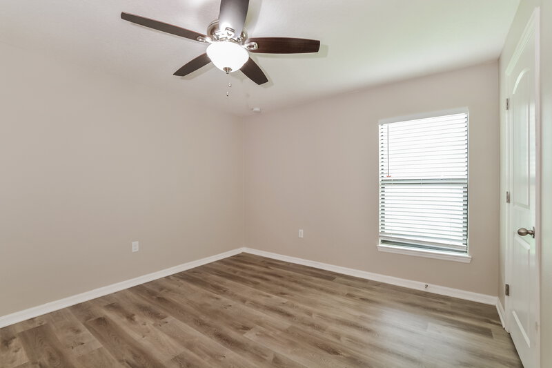 1,980/Mo, 2443 Bracknell Forest Trl Tavares, FL 32778 Bedroom View