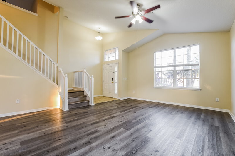 2,515/Mo, 128 Islamorada Way Sanford, FL 32771 Living Room View