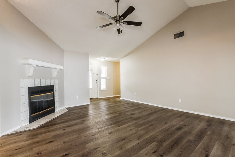 2,615/Mo, 1029 Beckstrom Dr Oviedo, FL 32765 Living Room View 2