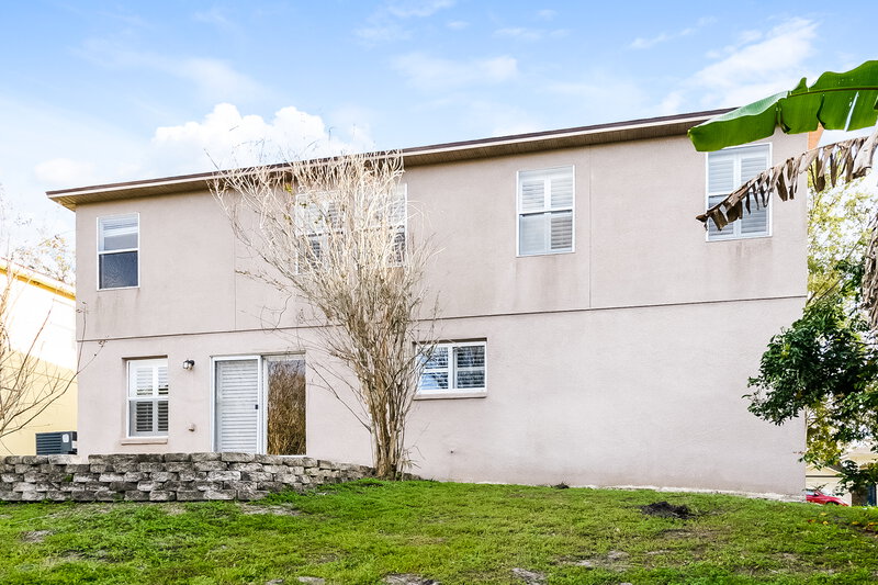2,615/Mo, 438 Lisa Karen Cir Apopka, FL 32712 Rear View