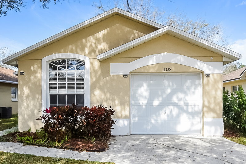 2,145/Mo, 2135 Eola Court Oviedo, FL 32765 External View