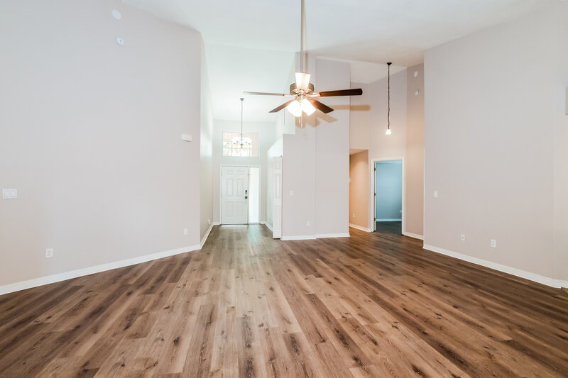 1,985/Mo, 354 Morning Creek Cir Apopka, FL 32712 Living Room View