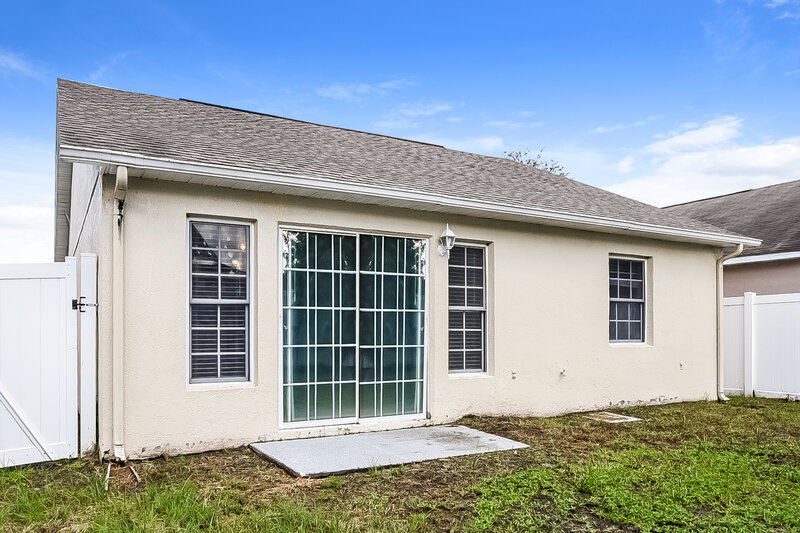 2,115/Mo, 2459 Parsons Pond Cir Kissimmee, FL 34743 Rear View 2