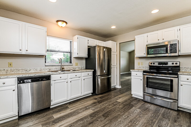 2,365/Mo, 2002 Kinder Ct Orlando, FL 32837 Kitchen View