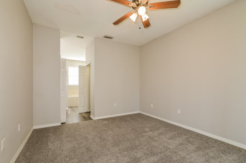 2,070/Mo, 4414 Canopy Ct Kissimmee, FL 34758 Main Bedroom View