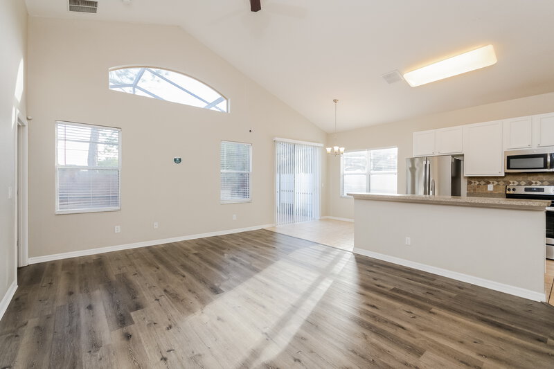 3,360/Mo, 1024 Whirlaway Dr Kissimmee, FL 34744 Family Room View 2