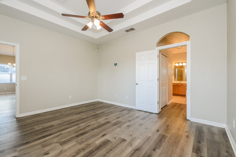 3,360/Mo, 1024 Whirlaway Dr Kissimmee, FL 34744 Main Bedroom View 2