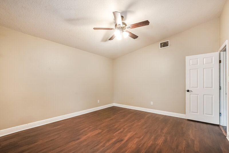 2,365/Mo, 4253 Cloverleaf Pl Casselberry, FL 32707 Main Bedroom View 2