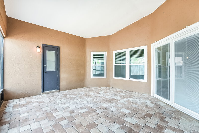 2,365/Mo, 4253 Cloverleaf Pl Casselberry, FL 32707 Screen Porch View