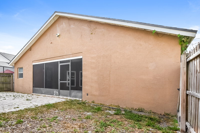 2,365/Mo, 4253 Cloverleaf Pl Casselberry, FL 32707 Rear View