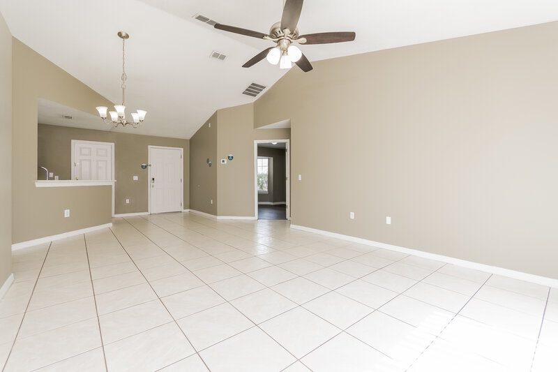2,090/Mo, 3826 Kyle Dr Saint Cloud, FL 34772 Living Room View